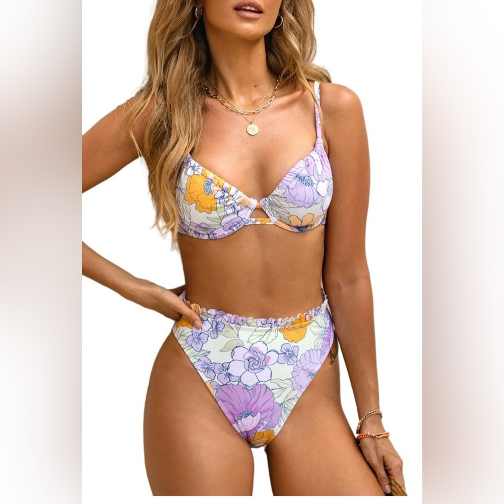 Cupshe Floral Bikini Set with Underwire- Purple and Orange size medium